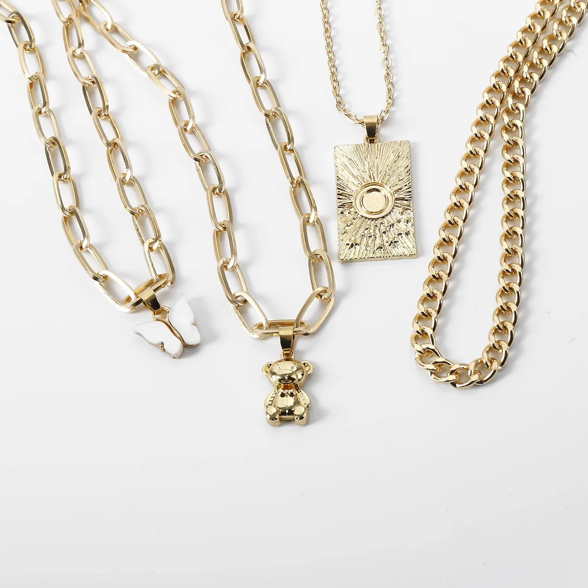 
60113 Europe and America Jewelry 2020 Layered Custom Butterfly Bear Cross Gold Chain Chunky Fashion Women Pendant Necklace 