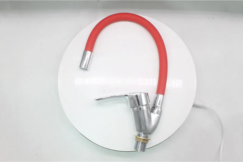 Factory made all copper kitchen faucet ceramic inner core tap water faucet pressure gauge faucet