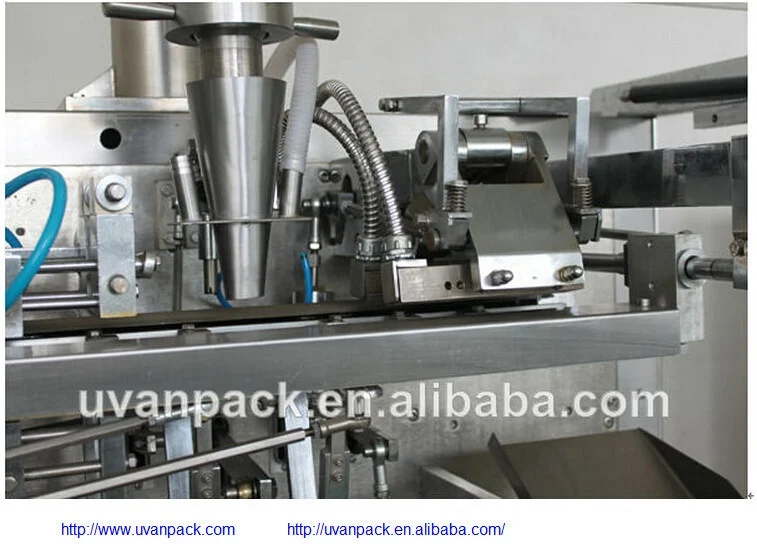 YF-110 CE Certificate and Electric Driven Type Moringa Seed Oil Filling Packaging Machine