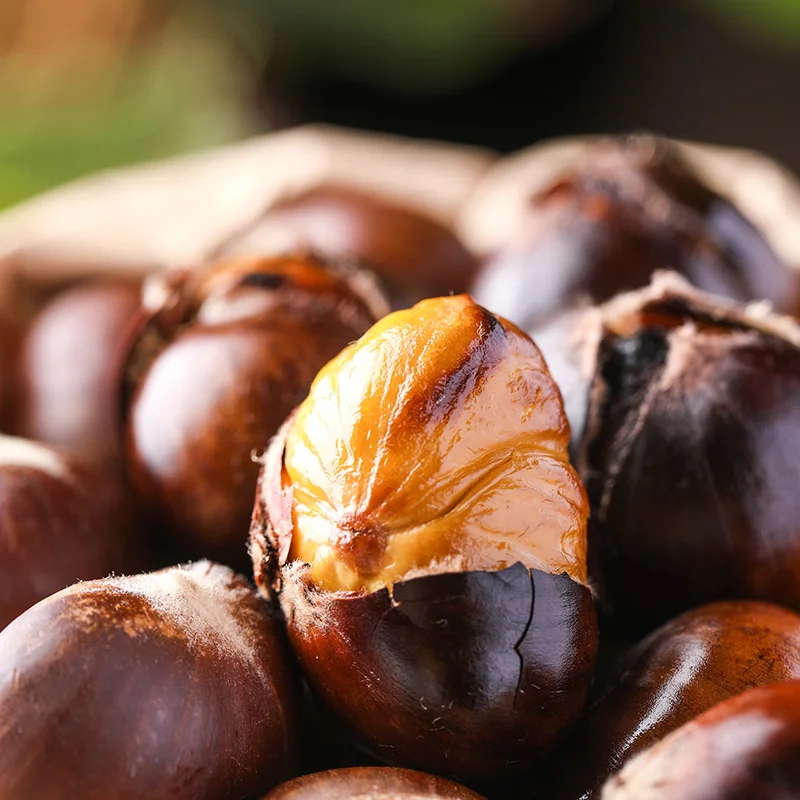 2024 new harvest chestnut 30-40 40-50pcs/kg mesh bag packed peeled chestnut for sale
