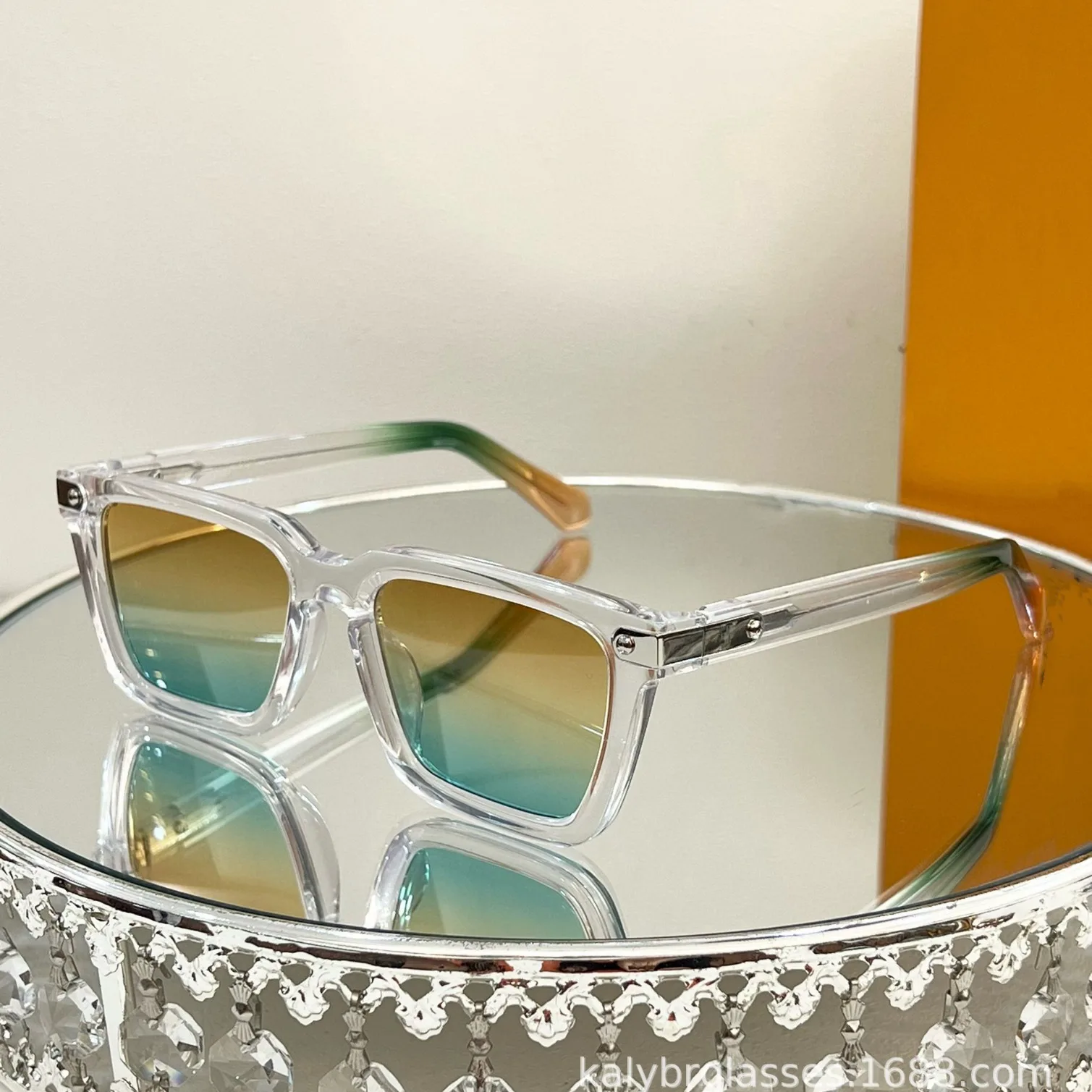 2024 High Quality Acetate Sunglasses Small Square Designer Thick Frames Resin Lenses Custom Logo Large Frames Gradient Glasses