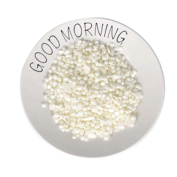 bulk white beeswax  in candles and cosmetic