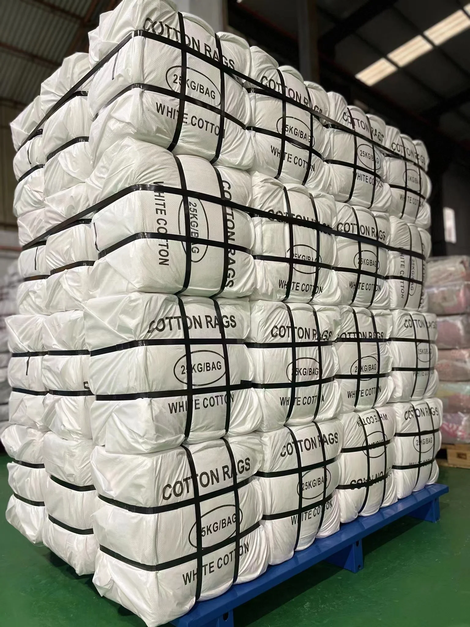 Used Clothing Rags Textile Waste Machine Recycling White Rags Towel 100% Cotton Rags for Industrial Wipes