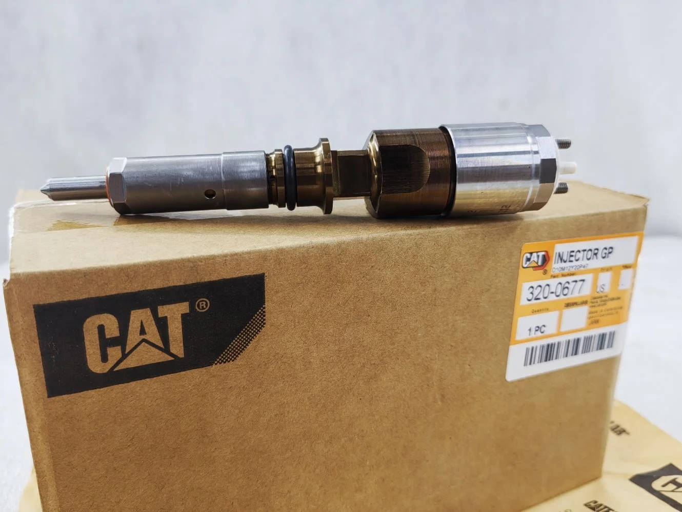 320-0677 Cat-erpillar 320D/323D Excavator C6.6 Engine Accessories Fuel Injector