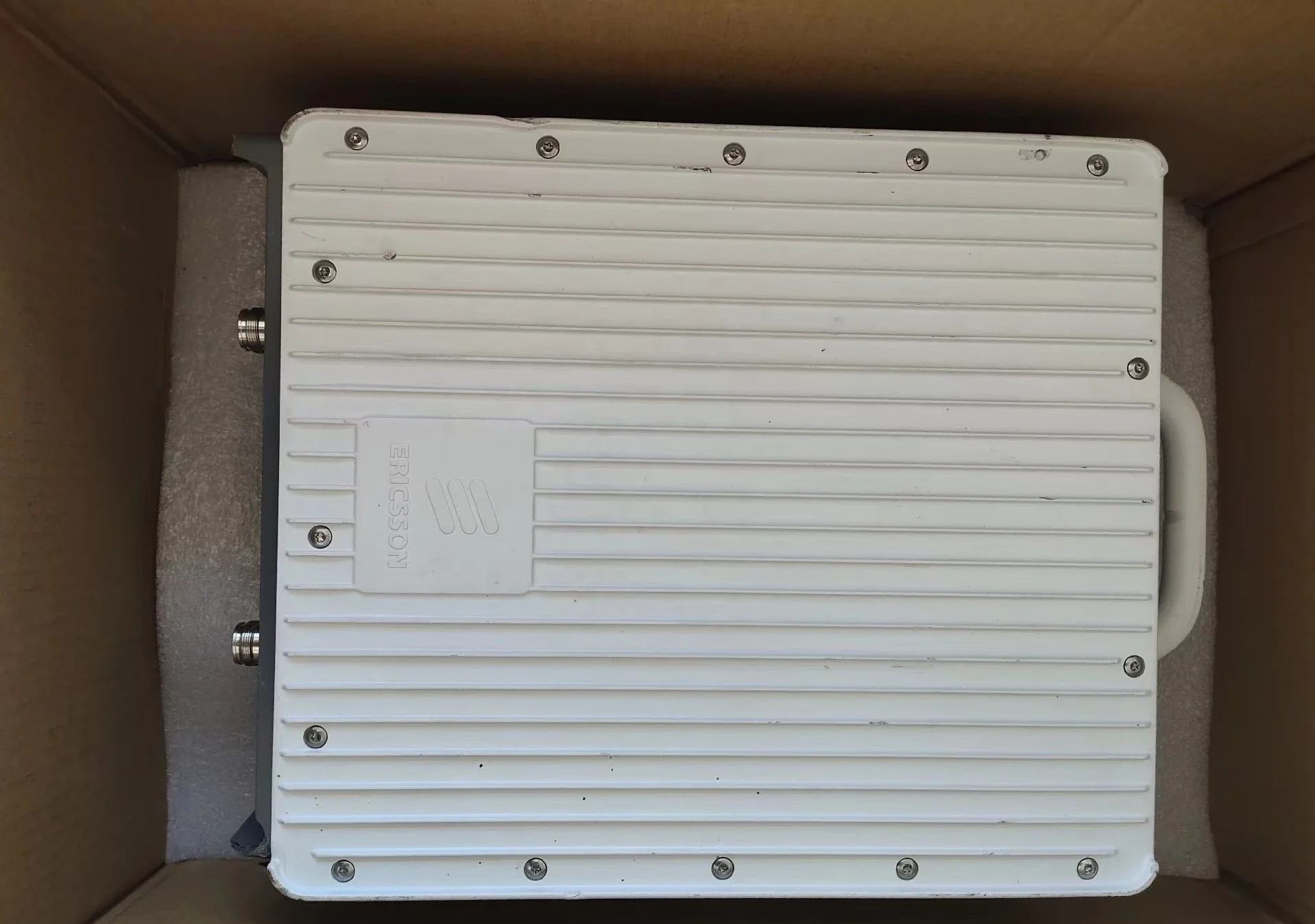 Ericsson Radio 2219 B3161/619/1 B3A B3B base station remote unit Ericsson Radio