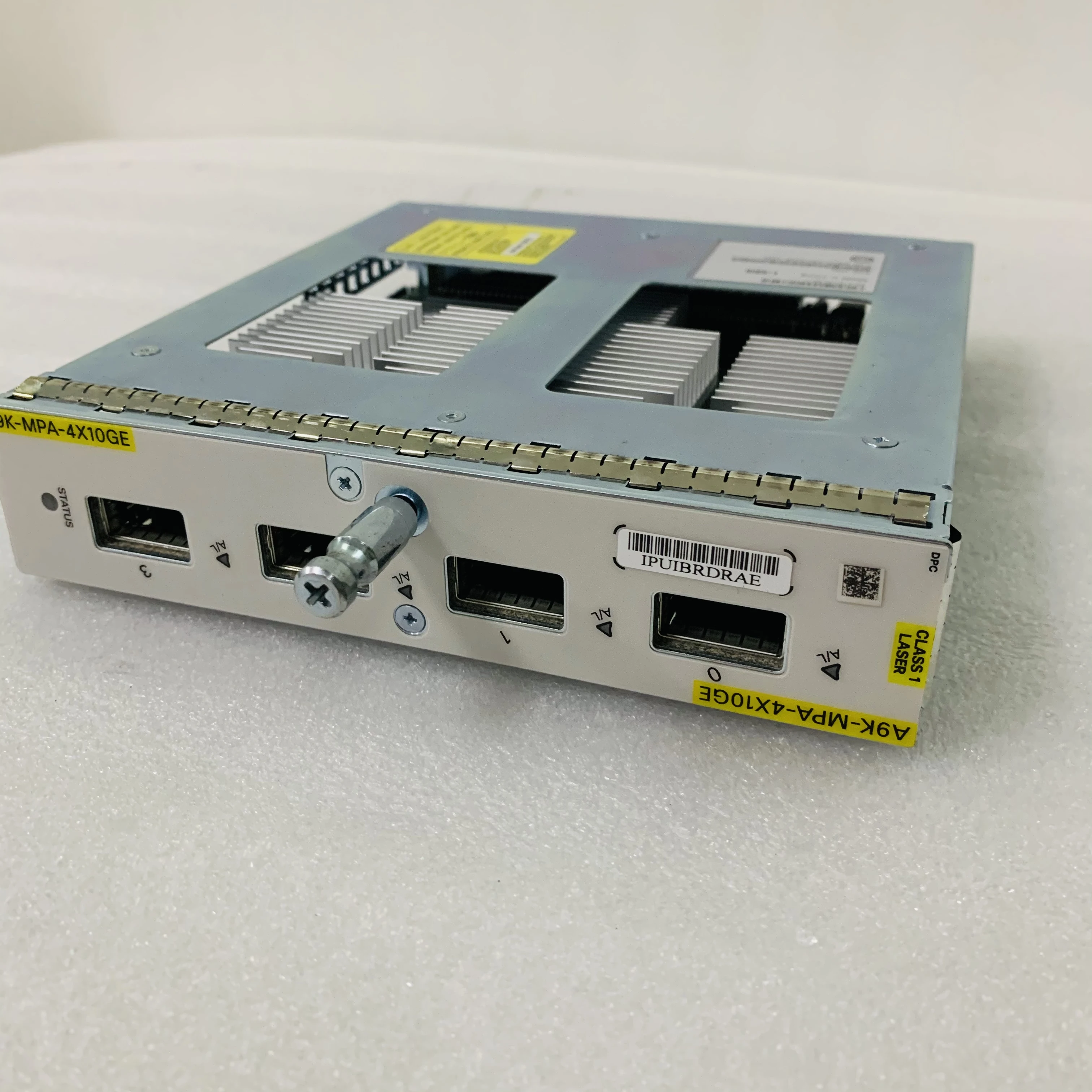 A9K-MPA-4X10GE 4-портовый 10-Gigabit Модульный адаптер порта