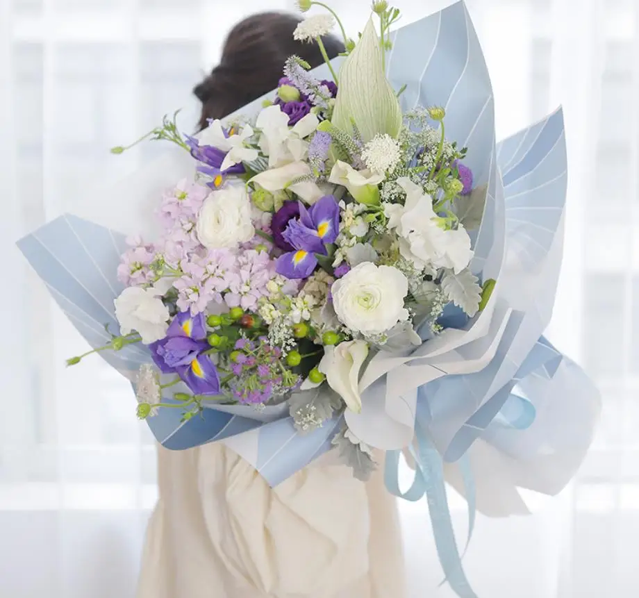 
Dazzling Korean Florist Mist Paper Plastic Flower Wrapping Paper Bouquet Wrapping 