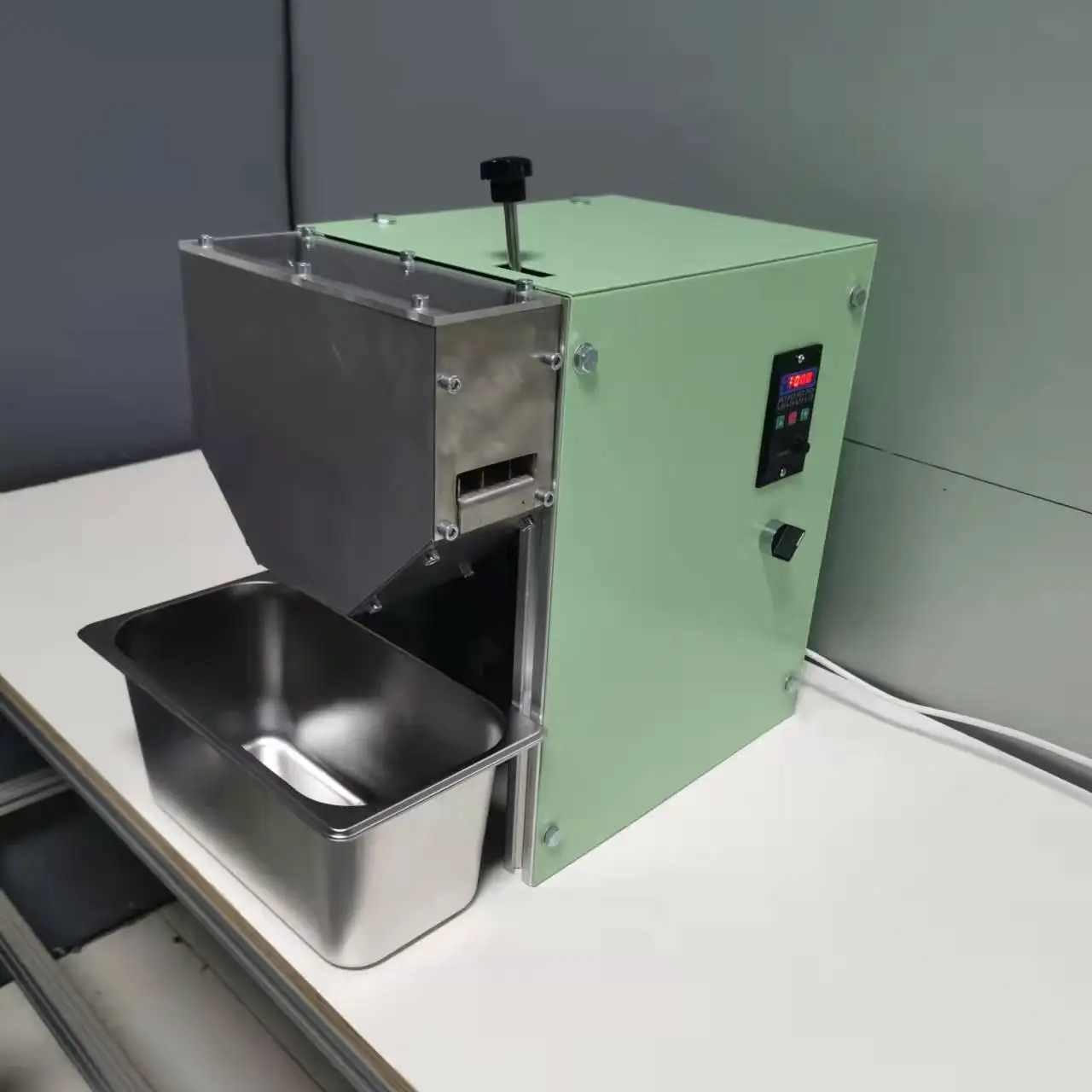 SJ35 lab mini single screw plastic granulating production line extruder plastic recycling pelletizing machine Plastic Extruder M