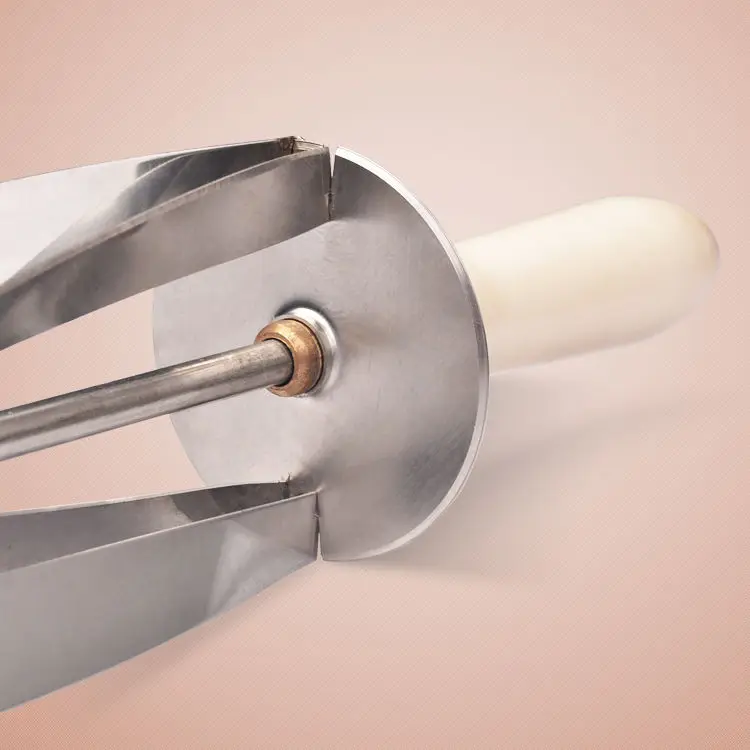 BAKEST Croissant Bread Roller Cutter Stainless Steel Maker Roller Knife Plastic Handle for Triple Slice Pastry Croissant Cutter