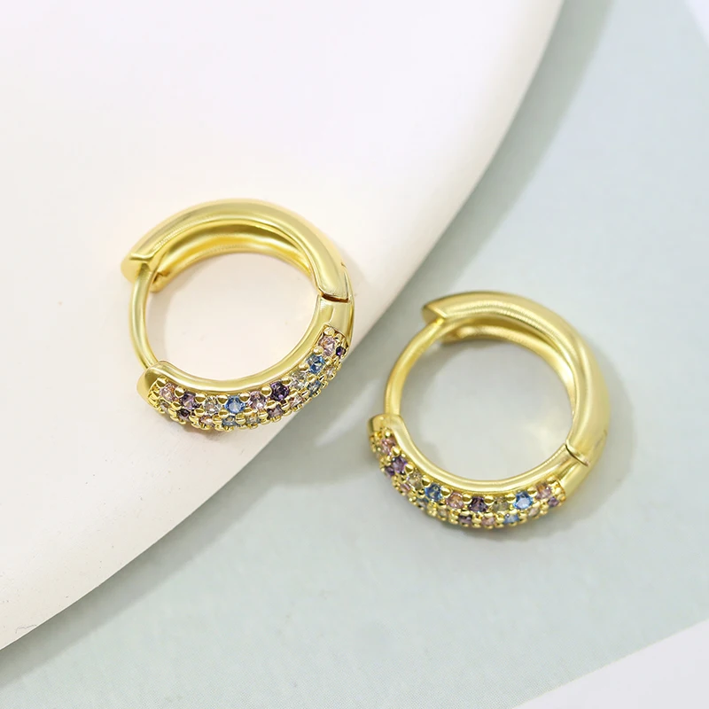 Wholesale Fashion Brass Jewelry Real Gold Plated Colored Gemstone Cubic Zirconia Hoop Huggie Earrings For Women
