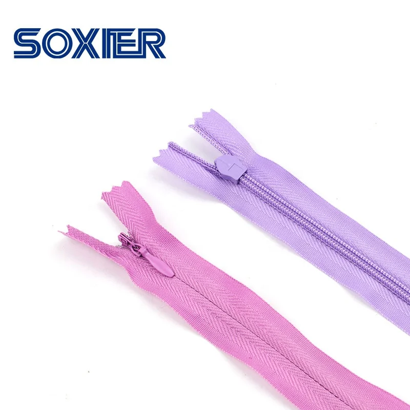 China Manufacturer Wholesale 3# Color Pants Invisible Nylon Zipper Tape for Garments