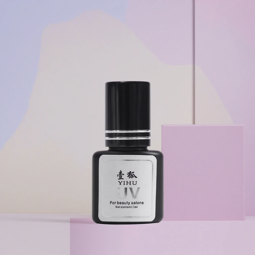Professional Level Eyelash Glue Adhesive Extension Fast Drying and High Humidity Resistant for Sensitive Skin Bottle Package
