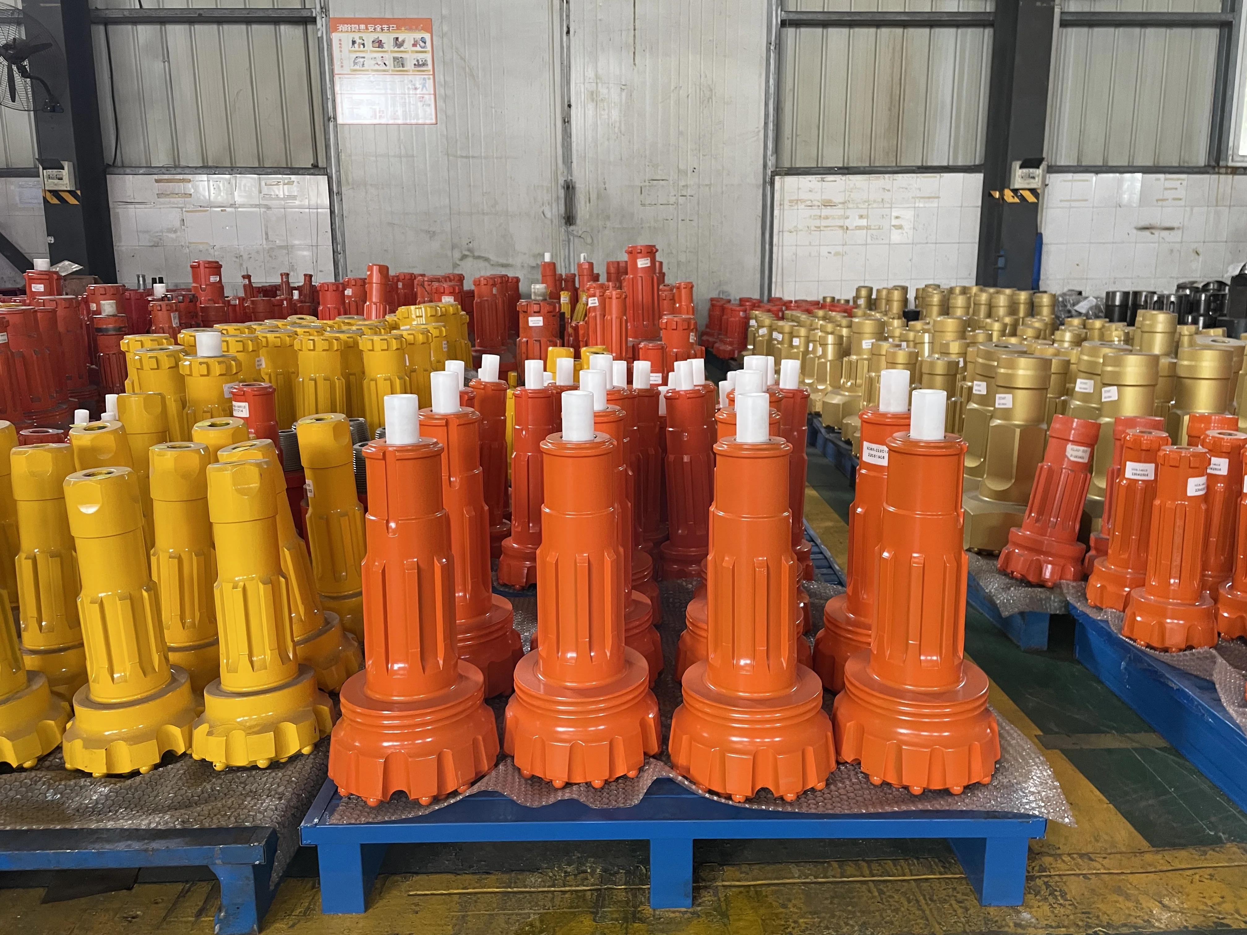 DTH bit 152/165/171/190/203mm Drill bits used in pneumatic drilling rigs, down-the-hole drill bits, using air systems
