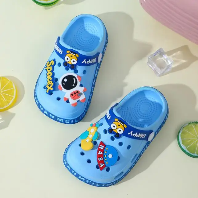 Space man Clogs Shoes Kids Sandals astronaut Slippers Eva Cute Children Boys And Garden Clog Cartoon astronaut clogs For Kids