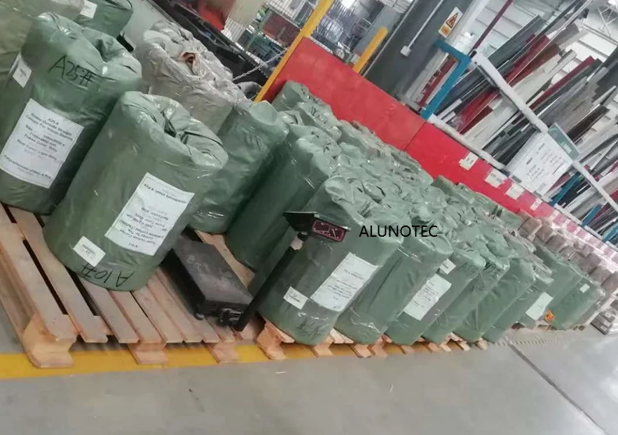 
Outdoor Canopy Waterproof Sunshade R Shape Balcony Cover Awning 