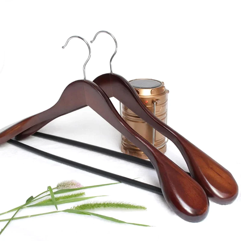 Hotel Hot Sale Wholesale Affordable Cheap Wood Hanger Hook Natural Solid Wooden Clothes Hanger