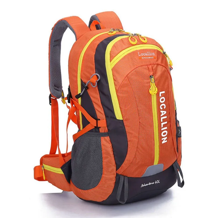 
40L Outdoor Travelling Bag Backpack Camping Hiking Bag 