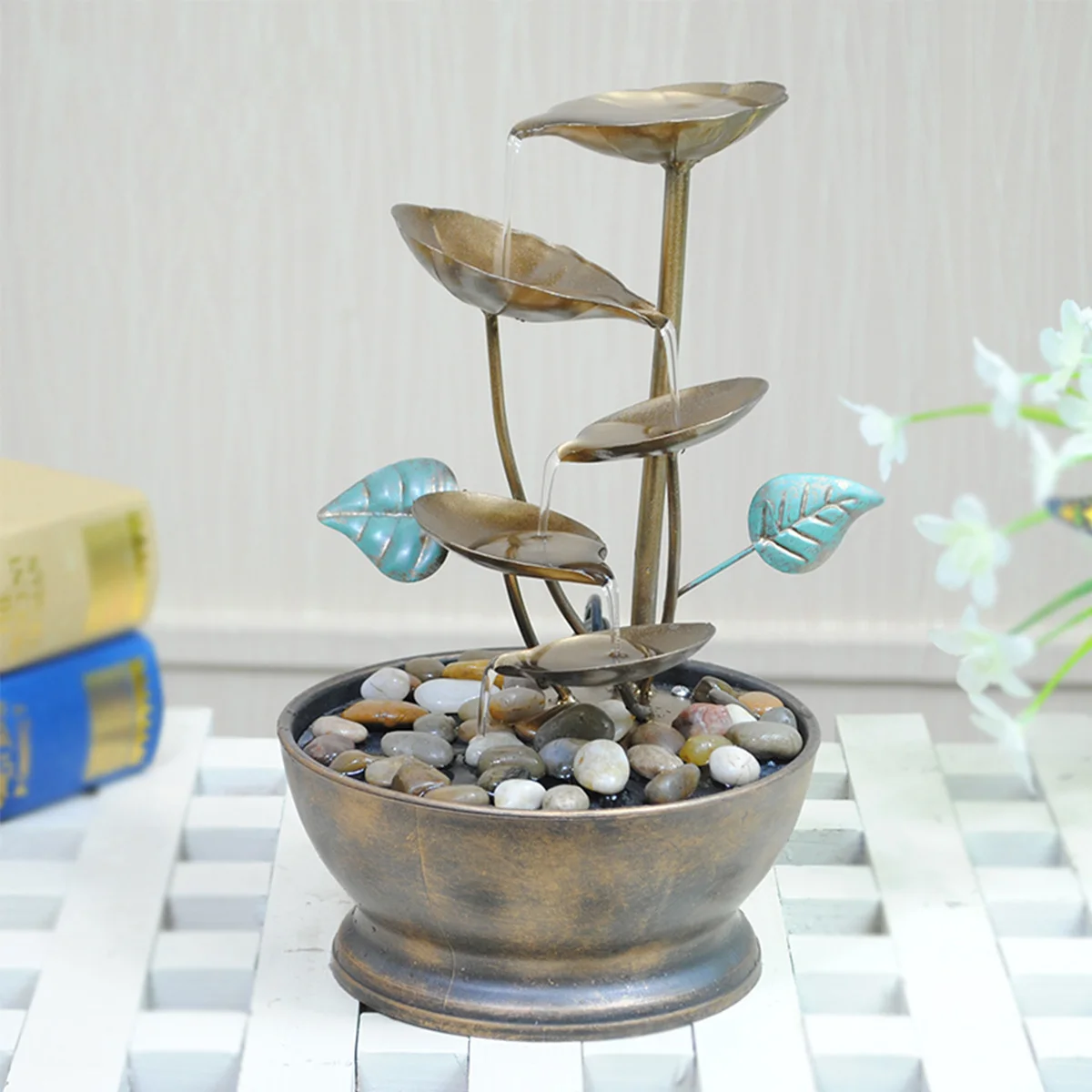 High Quality Metal Home Decor Sculpture Elegant Water Fountain for Home Decoration