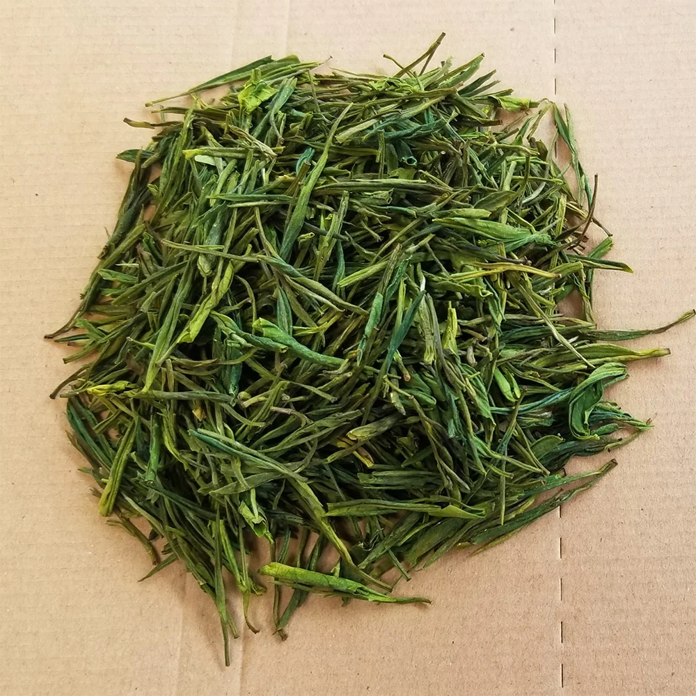 LT04 Chinese Early Spring Green Tea Fragrant Tasty White Tea Flavor Tea