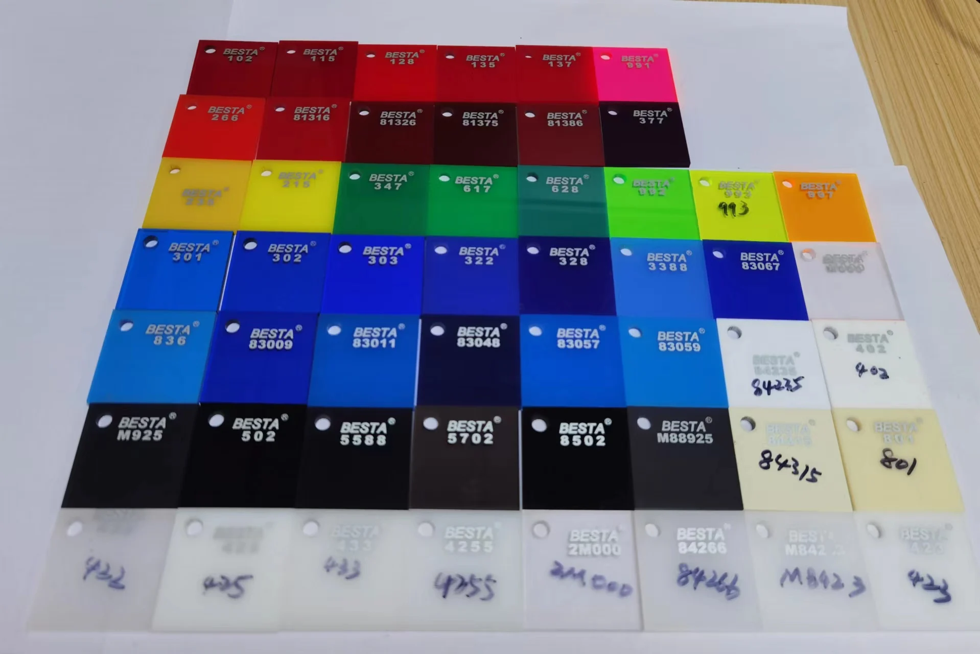 Custom size colorful Neno Custom size Clear transparent  Acrylic Book Display Storage Rack Shelf for desktop