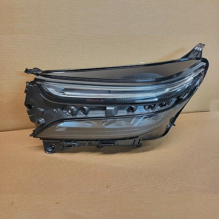 Flyingsohigh Full LED Headlights Headlamp For Chevrolet Equinox 2022 2023 Head Light Front Lamps 84949294