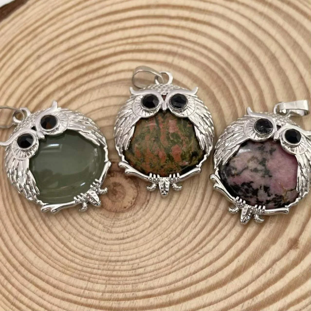 Hot selling healing quartz stones crystal black eye eagle pendant for gift