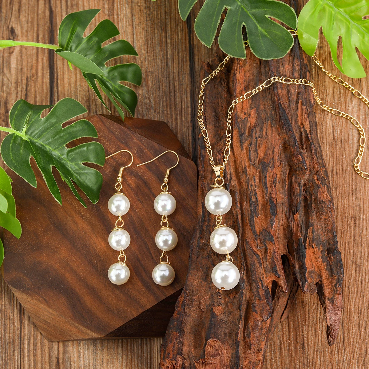 Hot selling new minimal shell pearl pendant necklaces fashion jewelry sets necklace