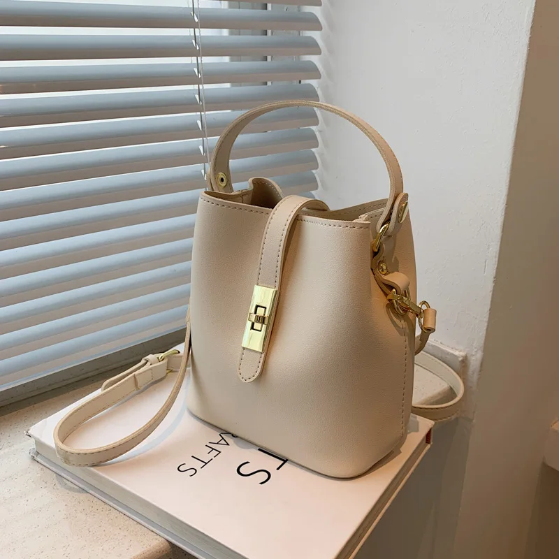 New Online Shopping Custom PU Leather Fashion Trends Ladies Tote Shoulder Handbags Wholesale Women Ladies Handbags
