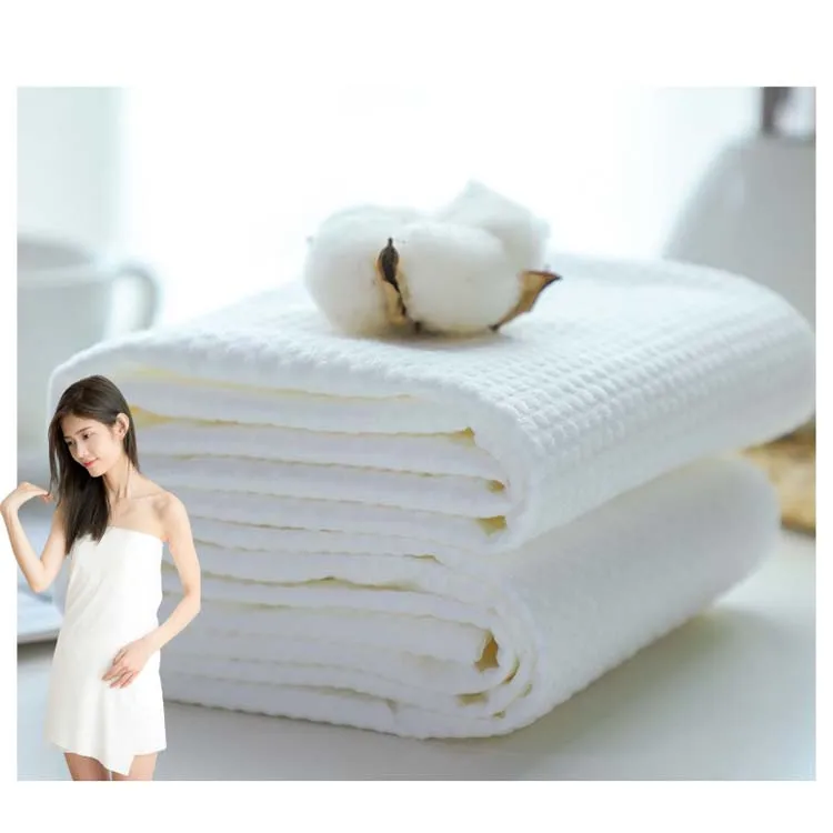 Disposable bath towel thick travel pack large portable cotton beach towel for  SPA and hotel absorbent non-woven fabric