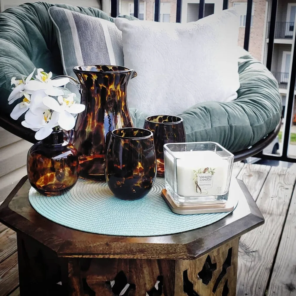 
Mexican Style Leopard spot Tortoise Shell Glass Vase 