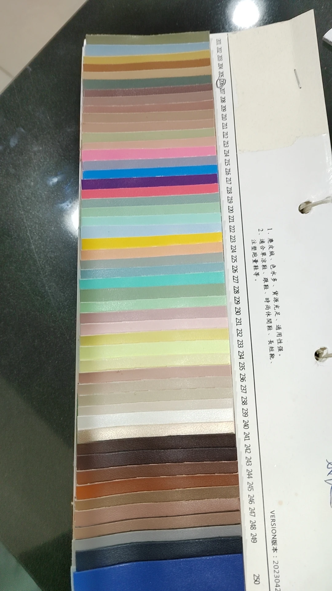 Newest Crimping weave fine sheep grain PU artificial faux leather for lady shoe with hand wove designs for handbag, furniture,