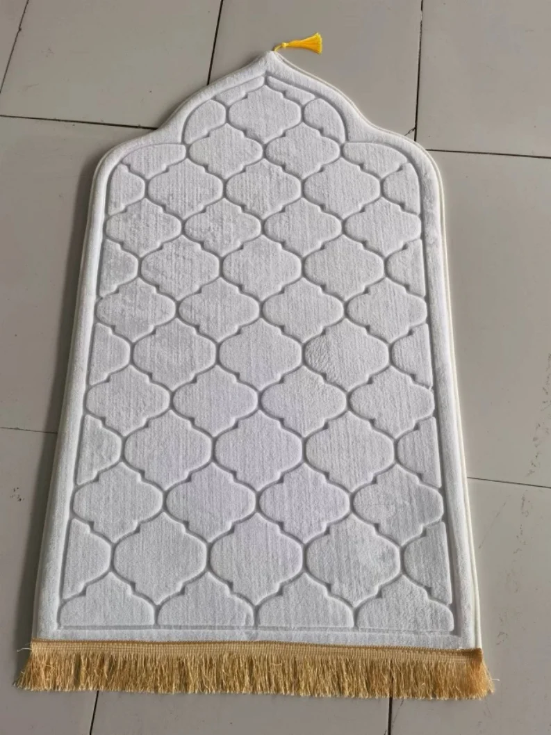 Sponge Embossed Prayer Padded Prayer Mat Portable Thick Washable Muslim Sajadah Worship Prayer Mats