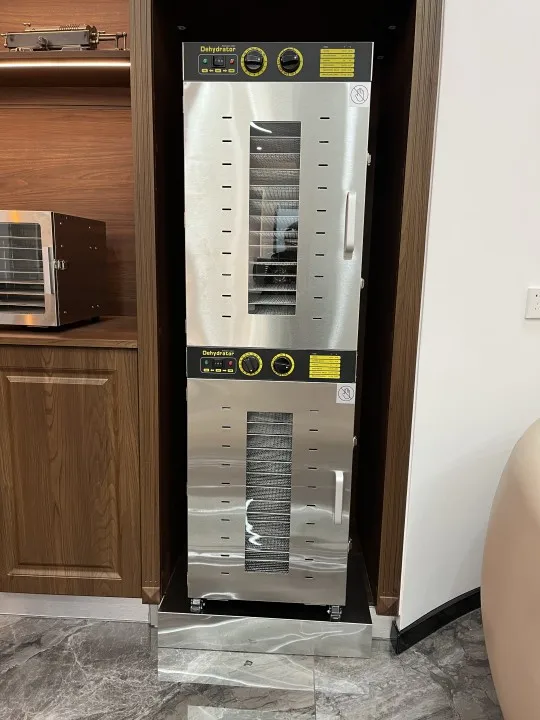 China Megaplant 75kg Capacity Fruit And Vegetable Vacuum Freeze Drying Machine /Electric 24layer Fruit Freeze Dryer