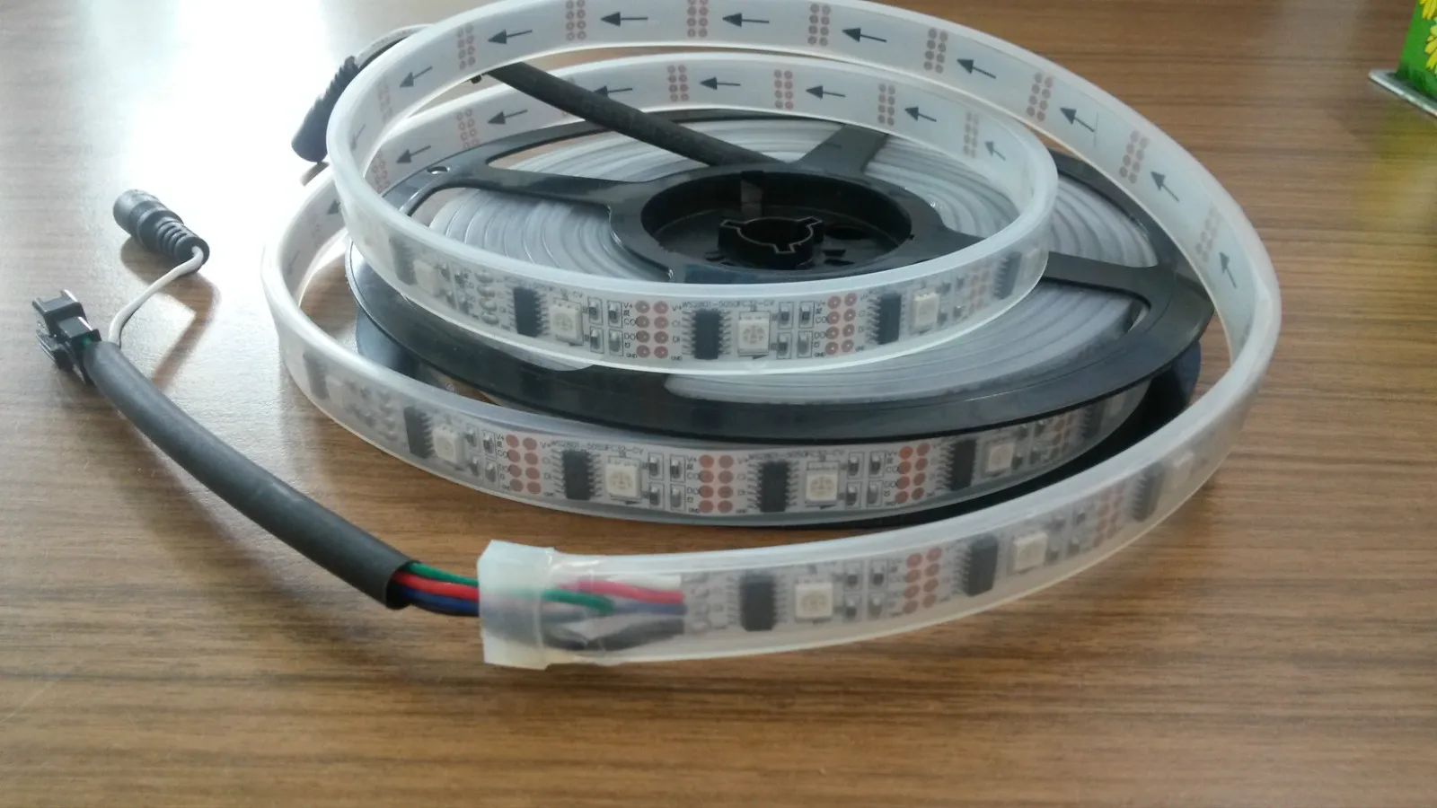 IP67 SMD 5050 Гибкая DC5V Адресуемая RGB Светодиодная лента WS2801 умная