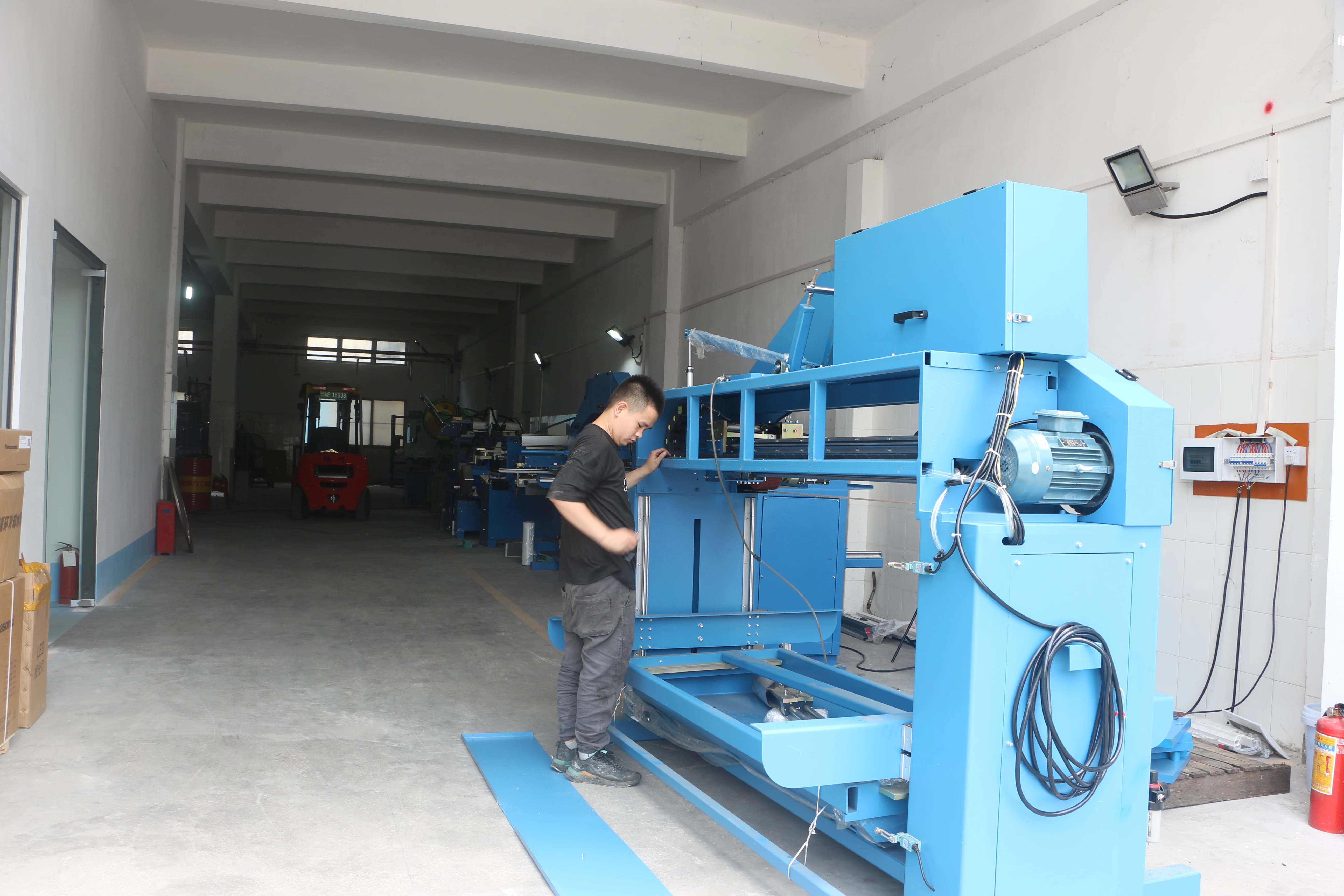 (MG172) High speed sink bowl and panel steel box tig welder 4 axis cnc automatic welding machine