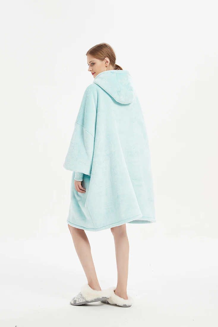 Factory Customize Warm Fleece Blanket Hoodie Zipper Big Hooded Blanket With Sleeve Oversize Adult Blanket Sweater For Women Men