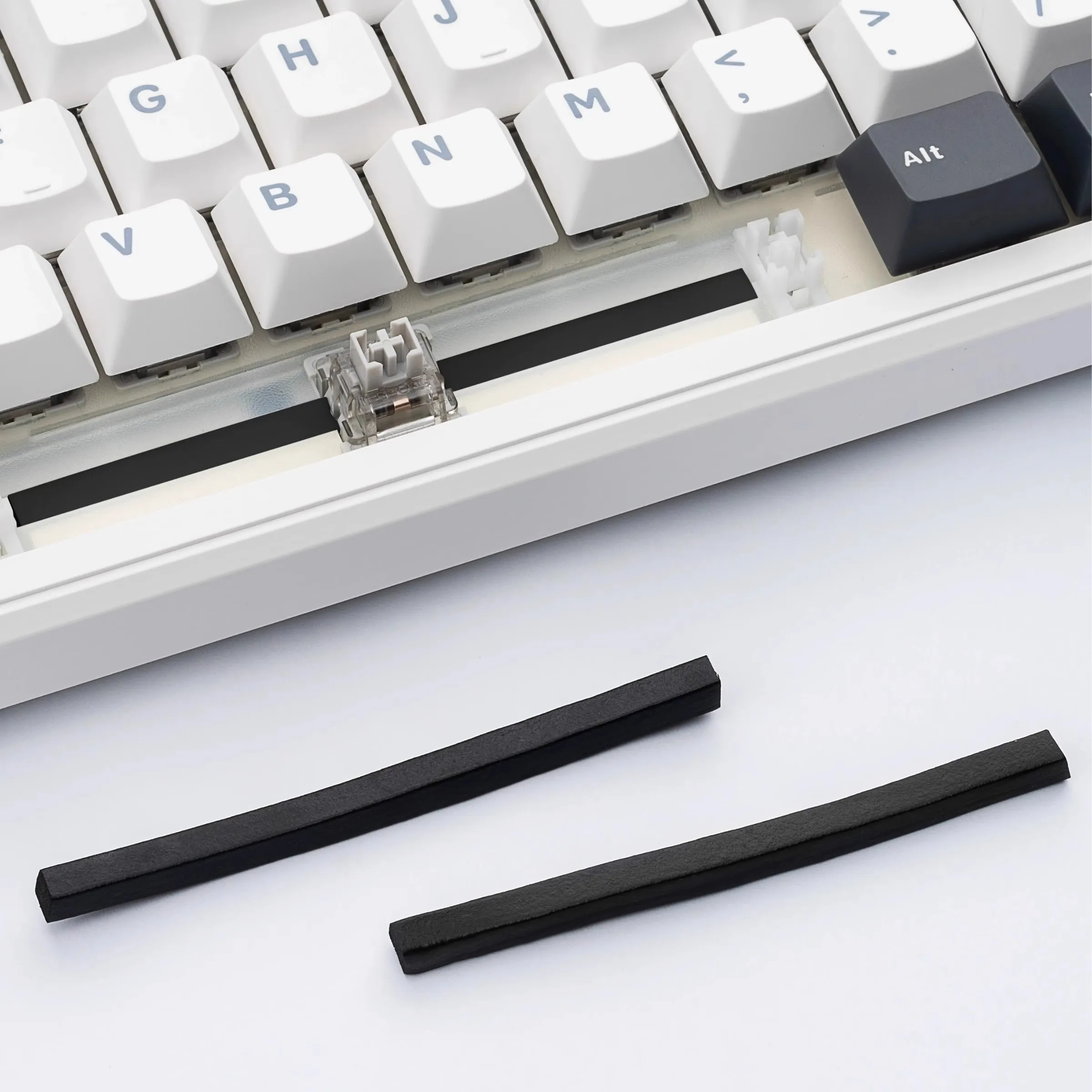 2Pcs Mechanical Keyboard Plate Satellite Shaft Dust-proof Rubber Sealing Strip for Spacebar