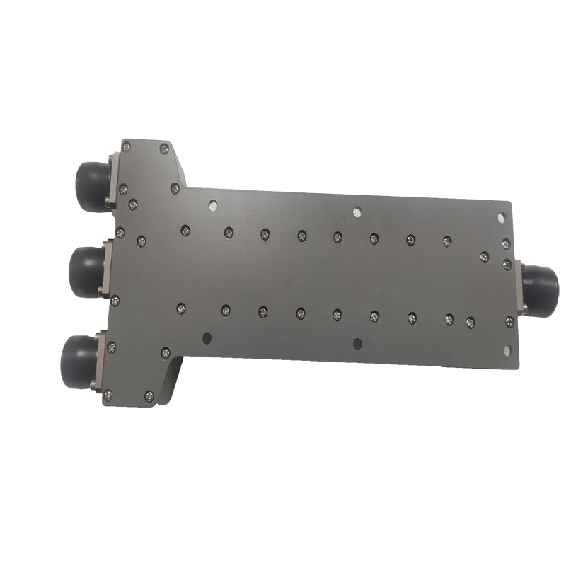 600-6000 MHz  50W indoor /outdoor application IP67 -155dBc 2 way power splitter/divider with 4.3/10-female connector