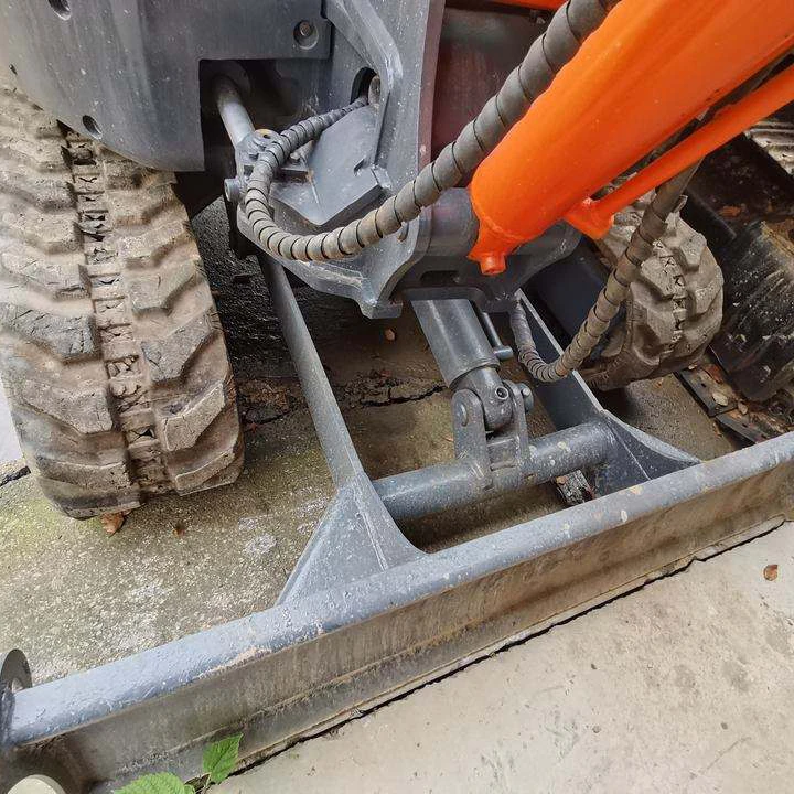 Мини-экскаваторы Hitachi Zx30U Zaxis 30