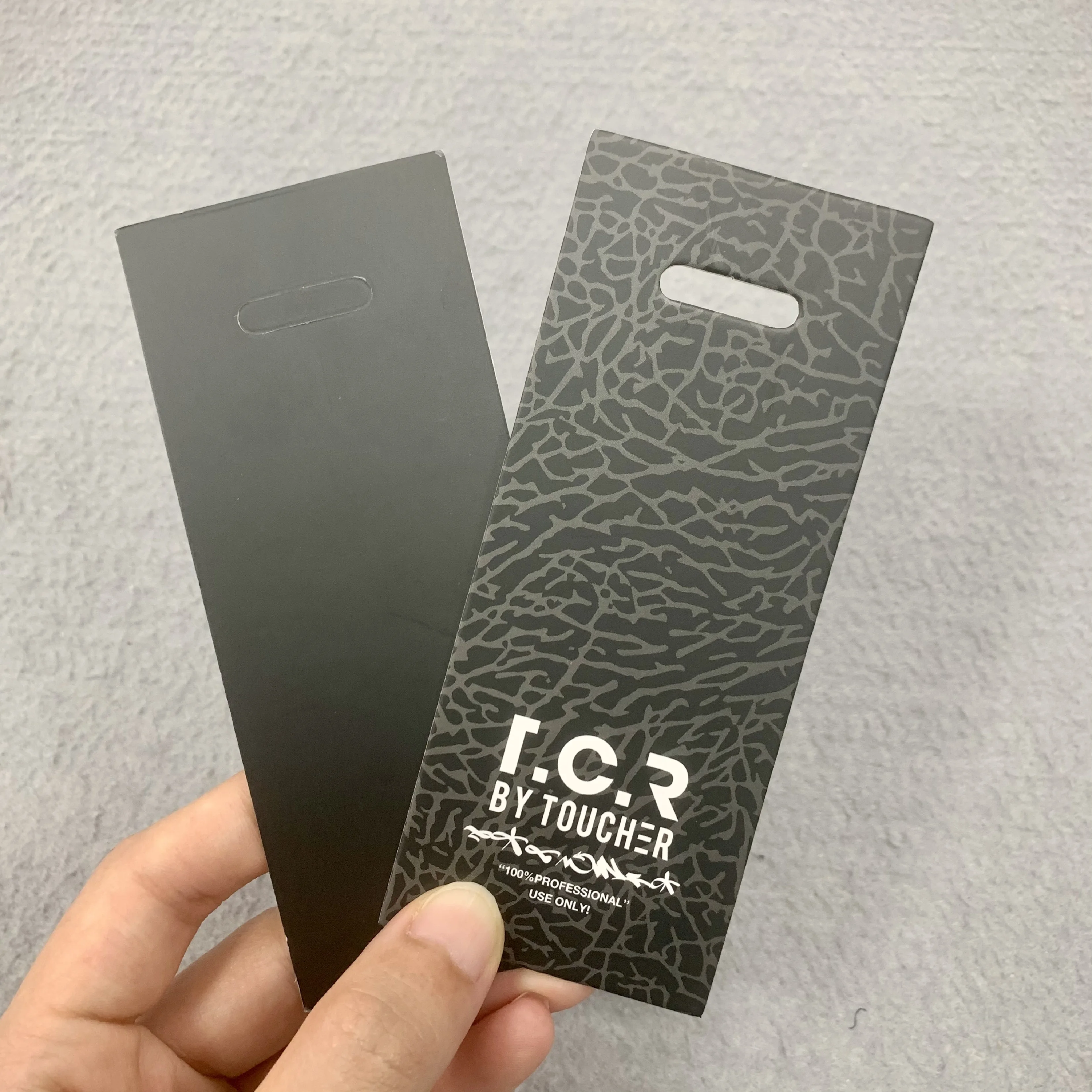 Fashion design logo brand name high quality clothing tags labels custom paper hang tags with string rope for clothing