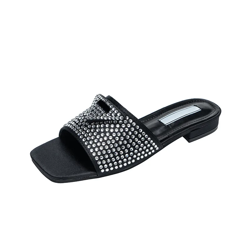 Factory direct supply summer women sandals and slippers crystal rhinestone indoor and outdoor beach slides designer luxury brand