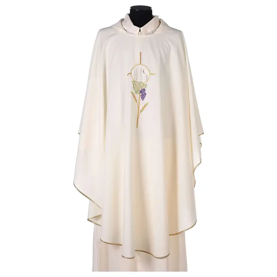 wholesale 2024 Hot sale vestments embroidery chasuble