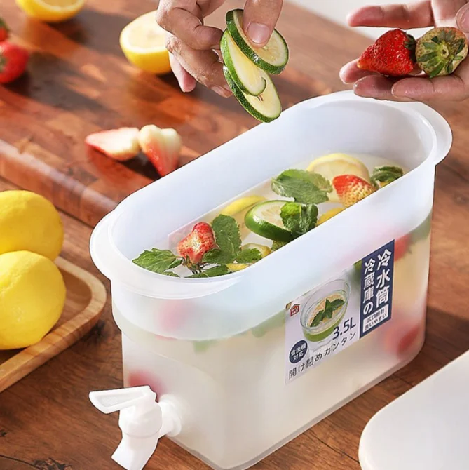 Lemonade Bucket Drink Container Drink Dispenser for Fridge Cold Kettle with Faucet in Refrigerator