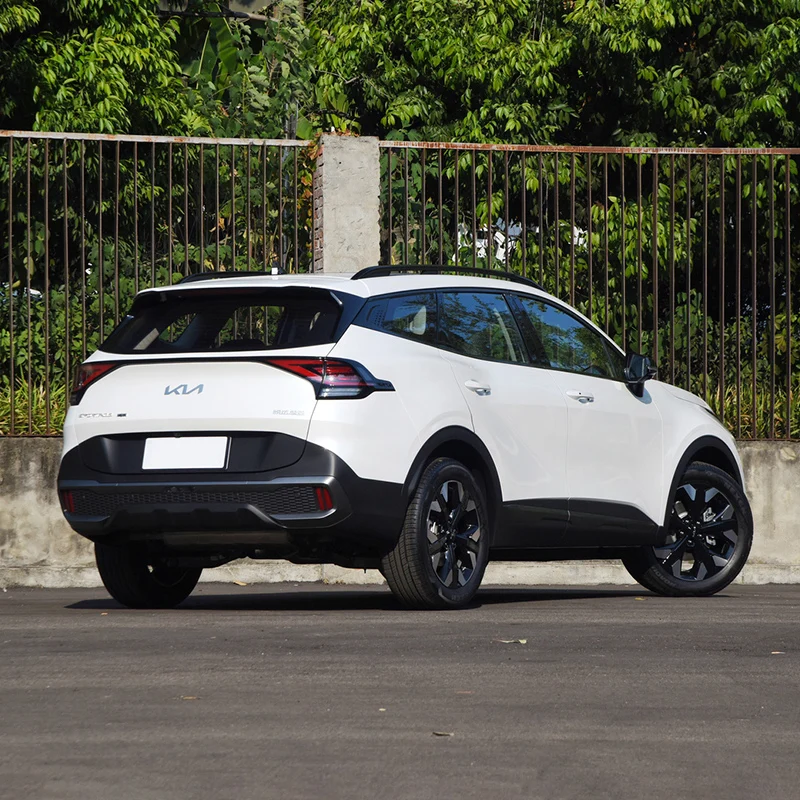 Kia Sportage SUV New LHD Passenger Auto with R18 Tires Gasoline Auto $6,500 Deposit Required Chinese Wholesaler