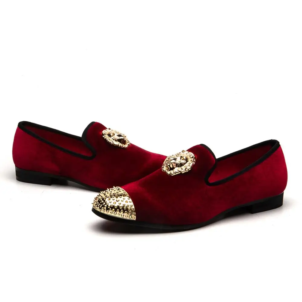 Мужские лоферы с золотой пряжкой, Мужская черная бархатная повседневная обувь, вечерние туфли, новые тапочки, обувь на плоской подошве