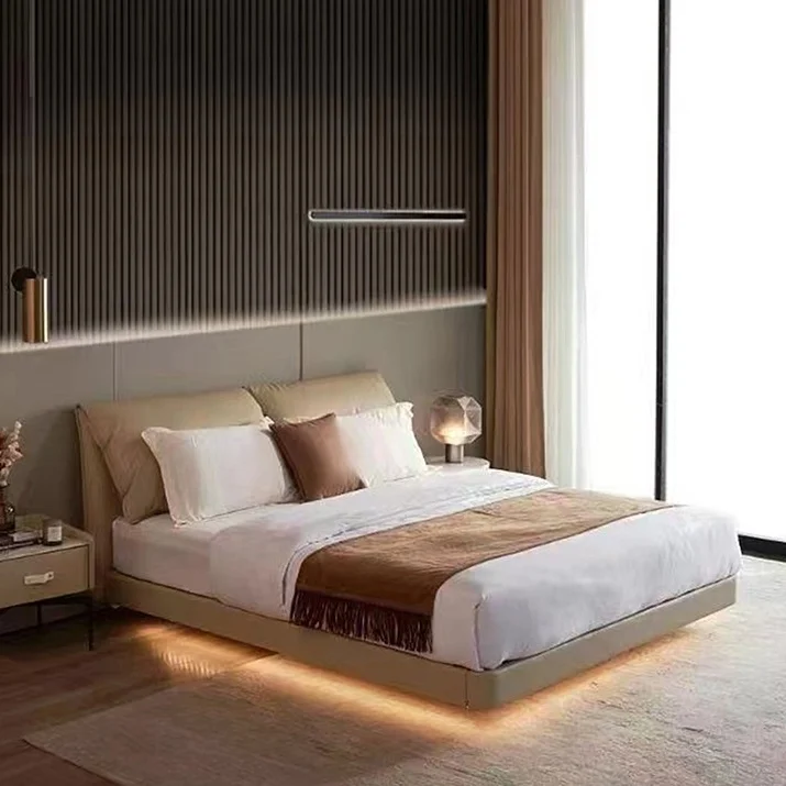 Italian Style Suspended Bed Solid Wood Minimalist Bedroom Furniture Light Luxury Master Bedroom Leather Double Up-Holstered Bed