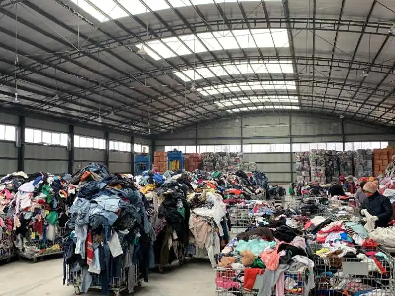  wholesale used clothes bulk bales a