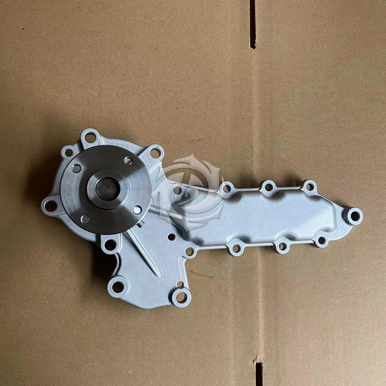 Водяной насос для двигателя Kubota V2203 V1902 D1402 водяной 25-37581-10 253758110