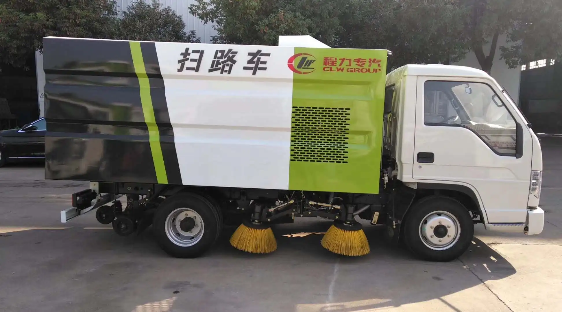 Price of foton 2.5cbm road sweeper truck
