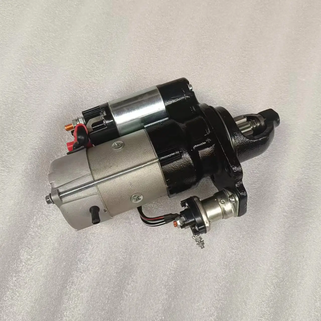 High Quality Bus Engine Parts Cum-mins Engne Starer ISBE ISDE Engine Starter Motor For Yutong